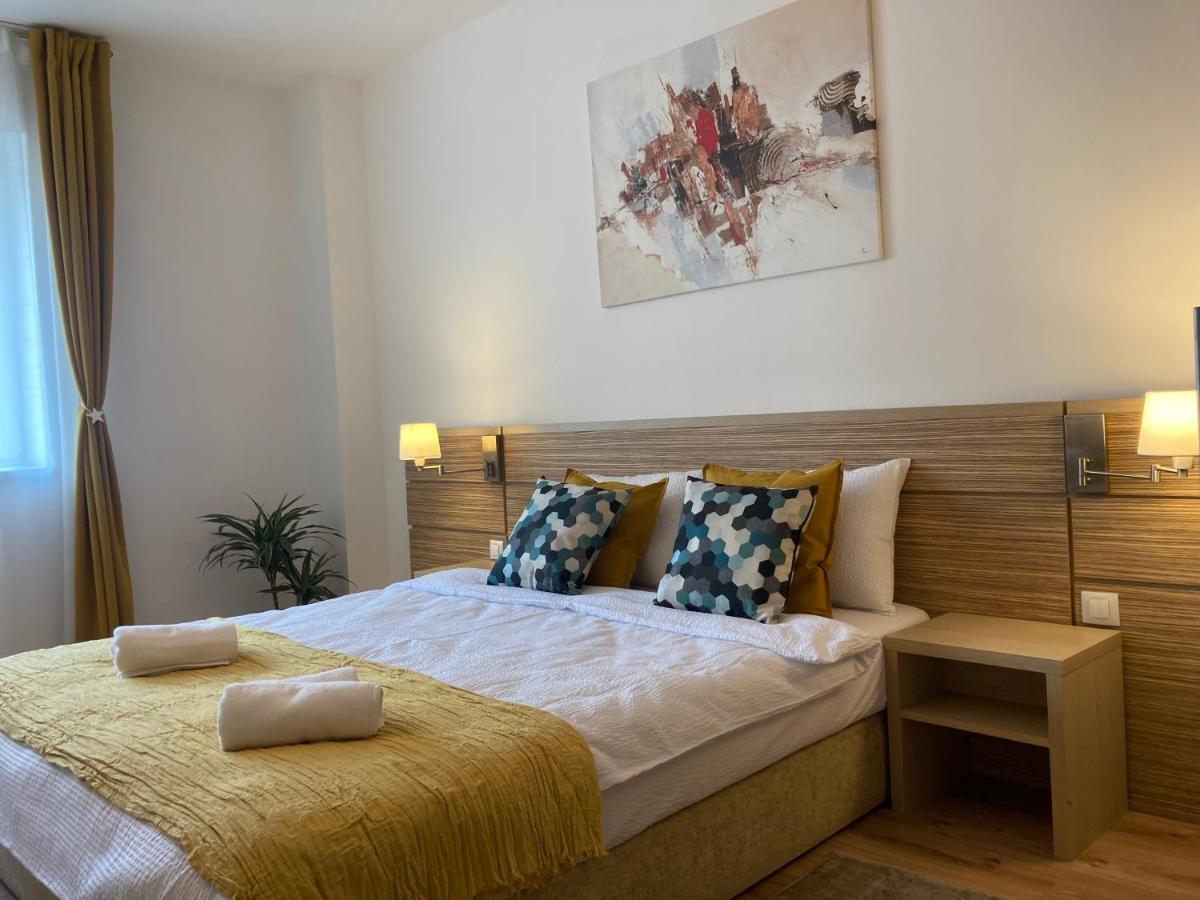 LAROKA HOUSE Rin Grand Residence Modern Apartment - Chambres d’hôtes Bucarest