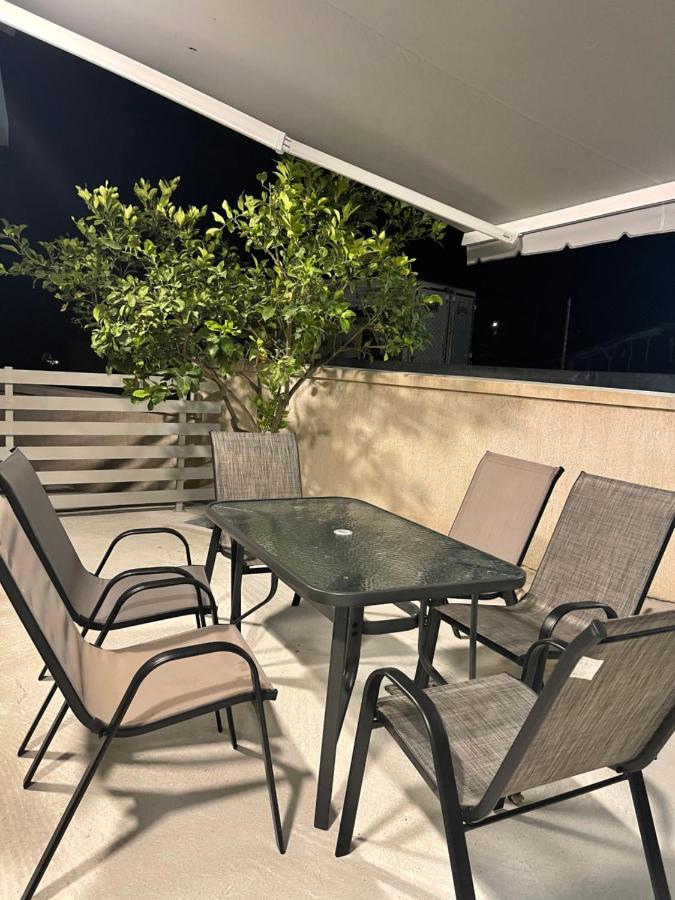 House Adelais - Ferienwohnung