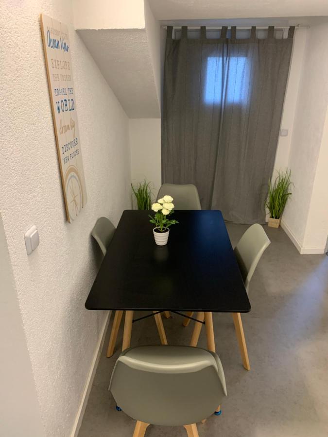 CityApartment Platinum mit Balkon bzw,Terrasse - B&B Bielefeld