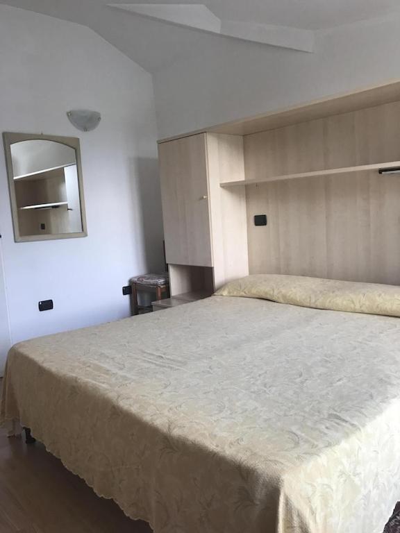 Appartamento con 2 Camere da Letto