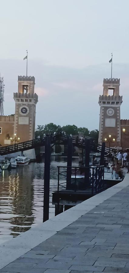 Renato House - Bed and Breakfast Venetië