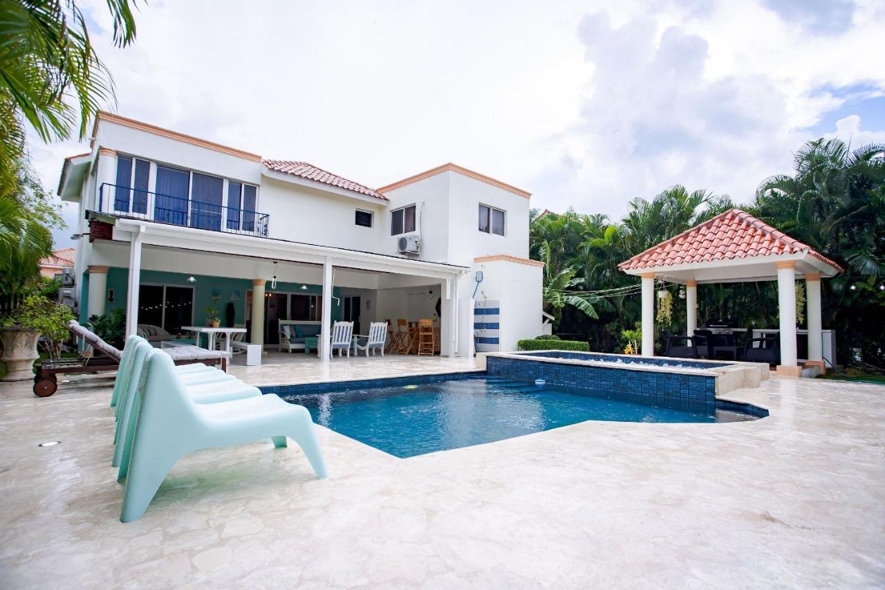 B&B Paraíso - Villa impecable con piscina privada en Juan Dolio - Bed and Breakfast Paraíso