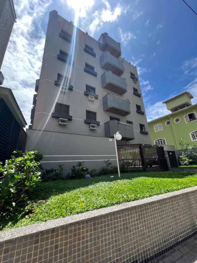 Ape 27 Praia Grande Ubatuba Bem localizado - Chambres d’hôtes Ubatuba