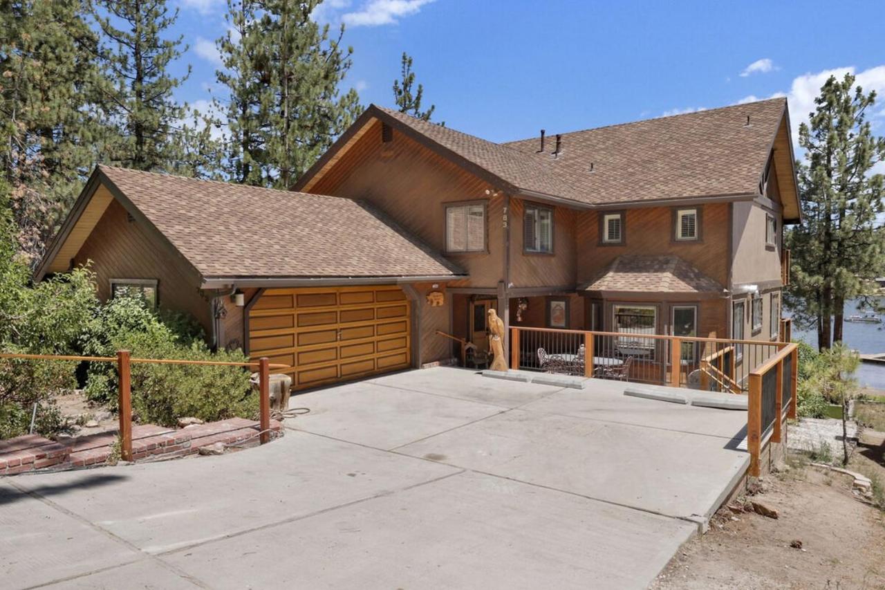 Cove Lakefront Chalet- Hot Tub- Games- Boat Dock - Ferienwohnung Big Bear Lake