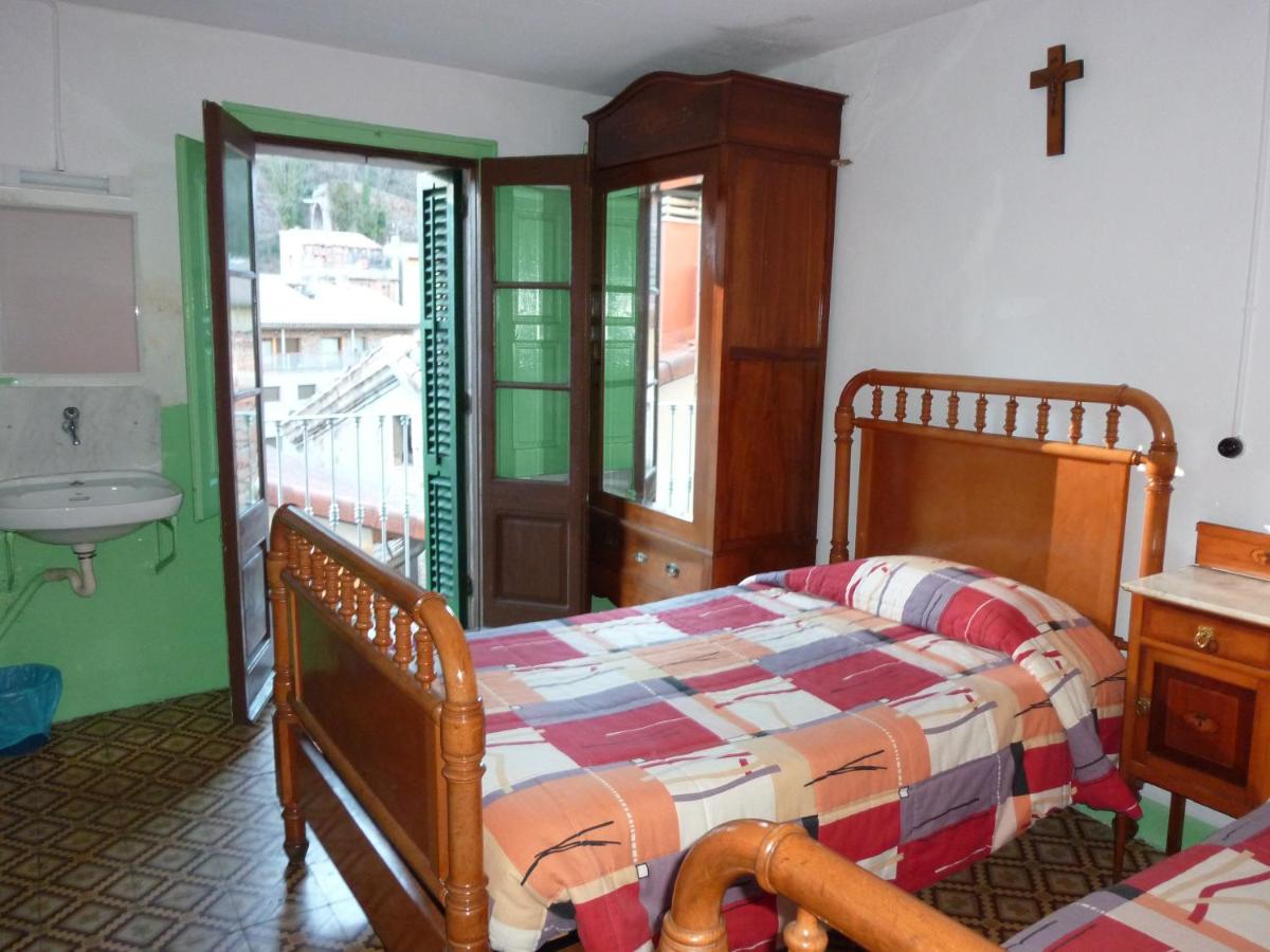 Doppel-/Zweibettzimmer mit Gemeinschaftsbad