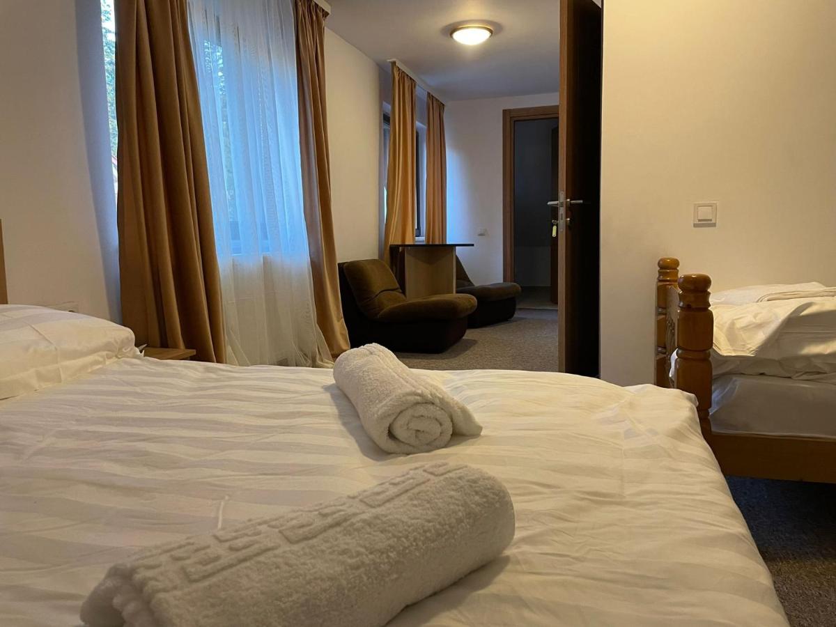 Comfort Triple Room