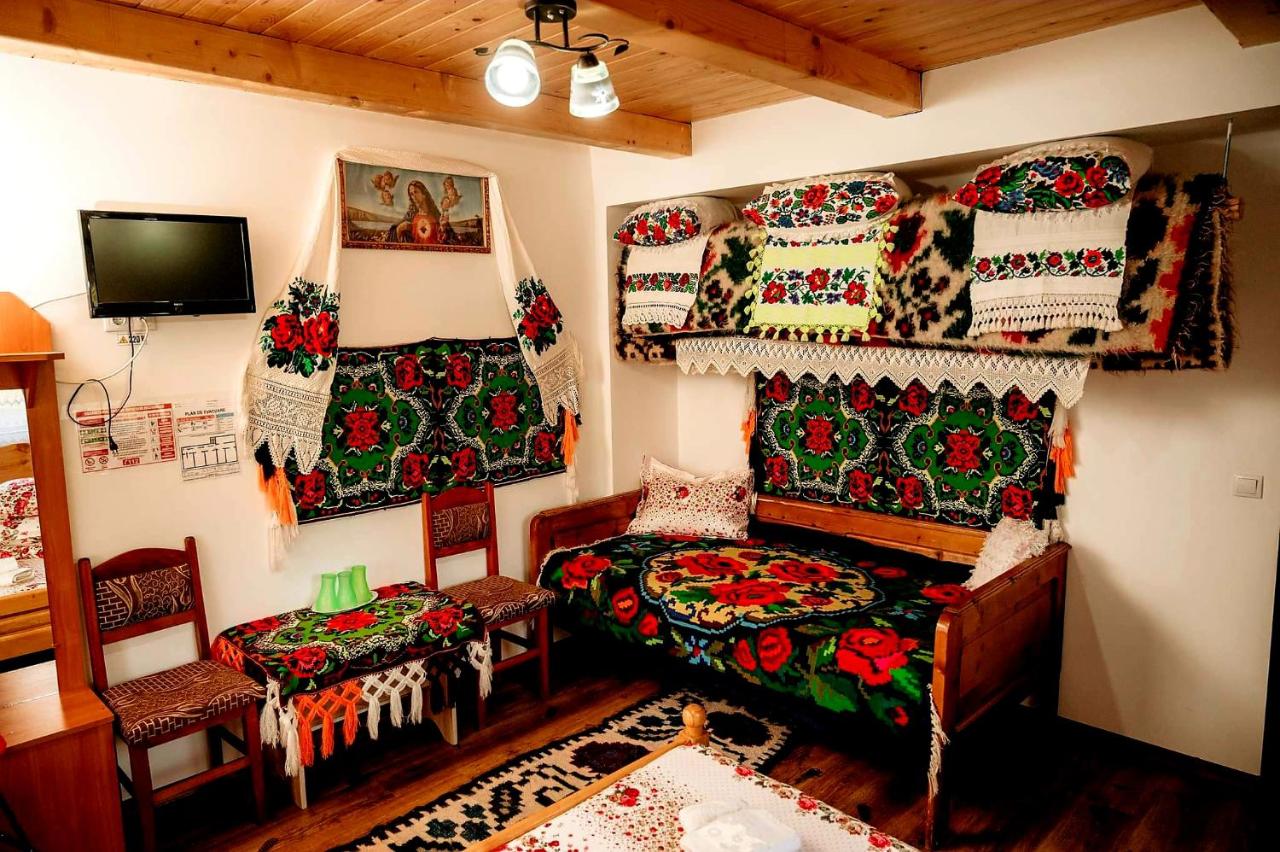 Chambre Familiale avec Salle de Bains Privative