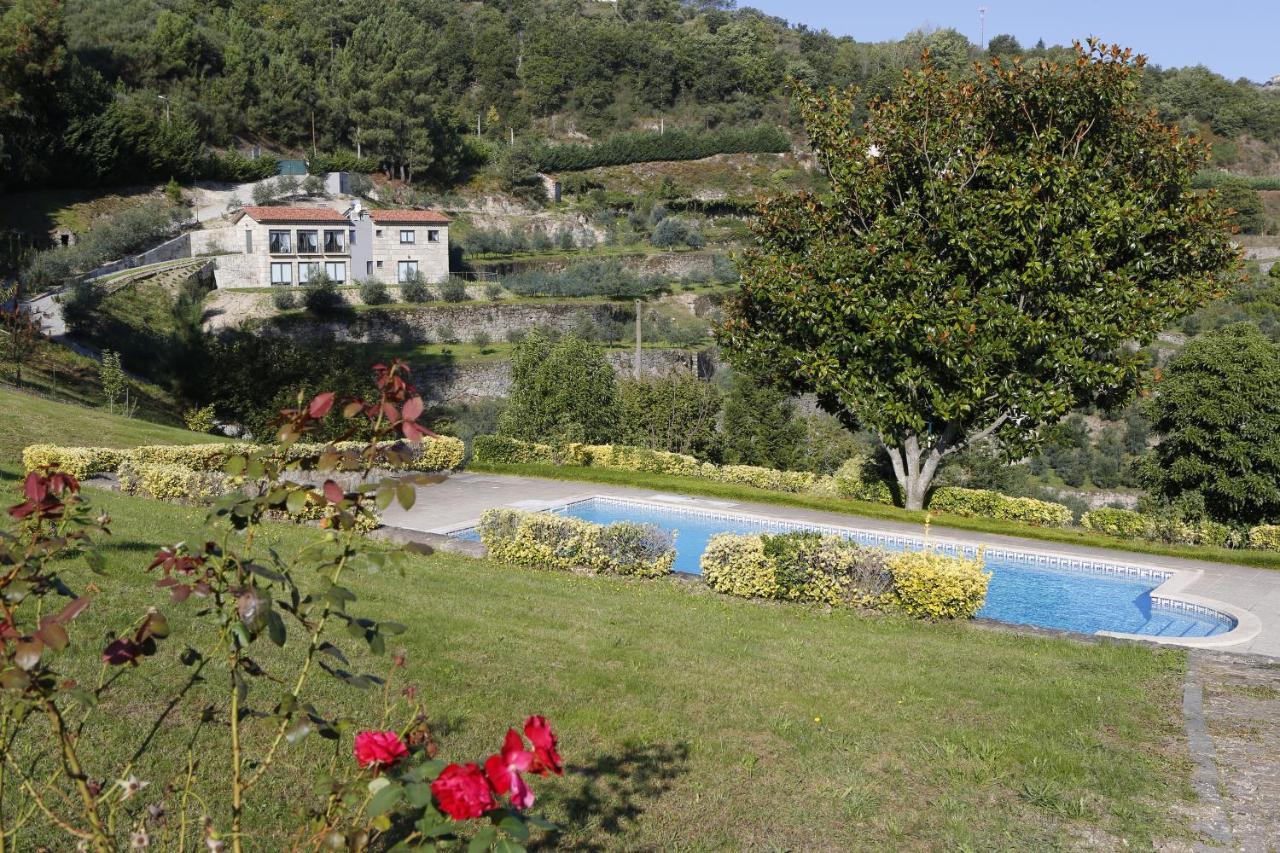 Casa dos Becos - Bed and Breakfast