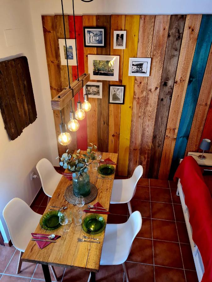 La Casa Junto al Sendero del Río & Piscina y aire acond - Chambres d'hôtes Los Romeros