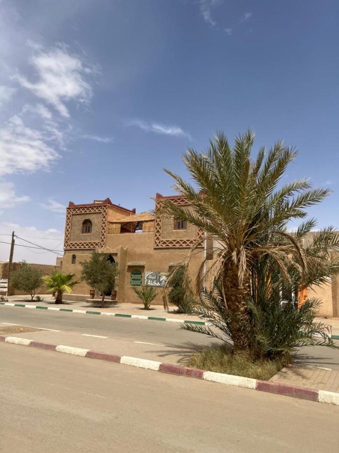 B&B Merzouga - Riad Aicha & Camel Trekking - Bed and Breakfast Merzouga