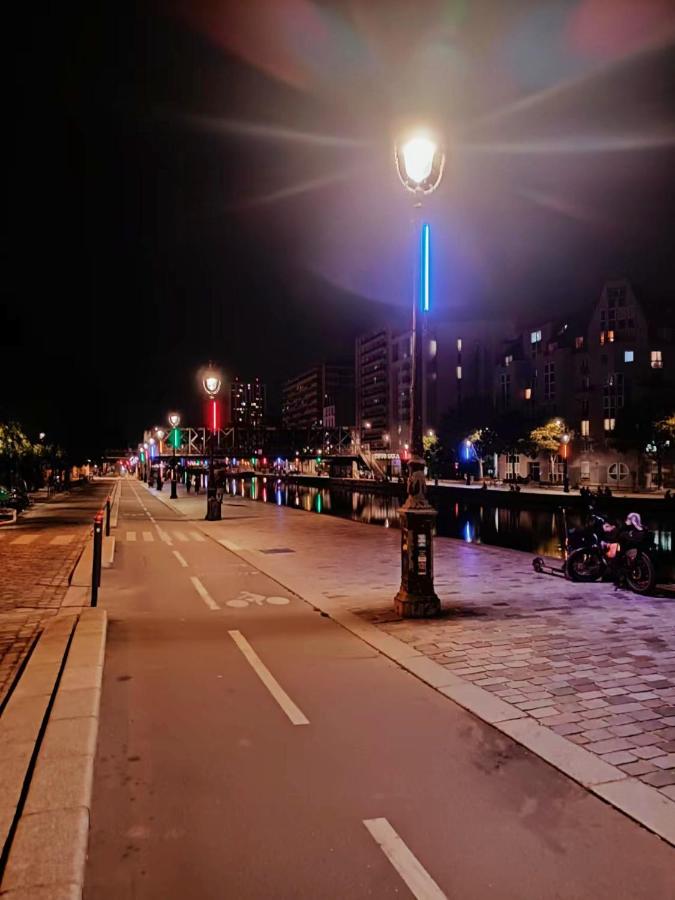 Studio accueillant au cœur de Paris - 30 m² - Tout inclus. - B&B Paris