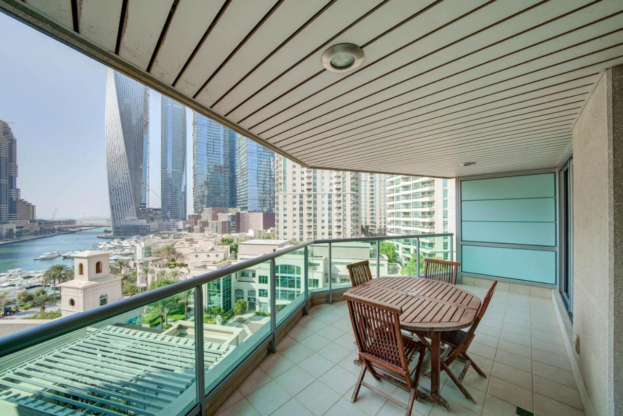 Stunning 2BR l Marina View - B&B Dubai