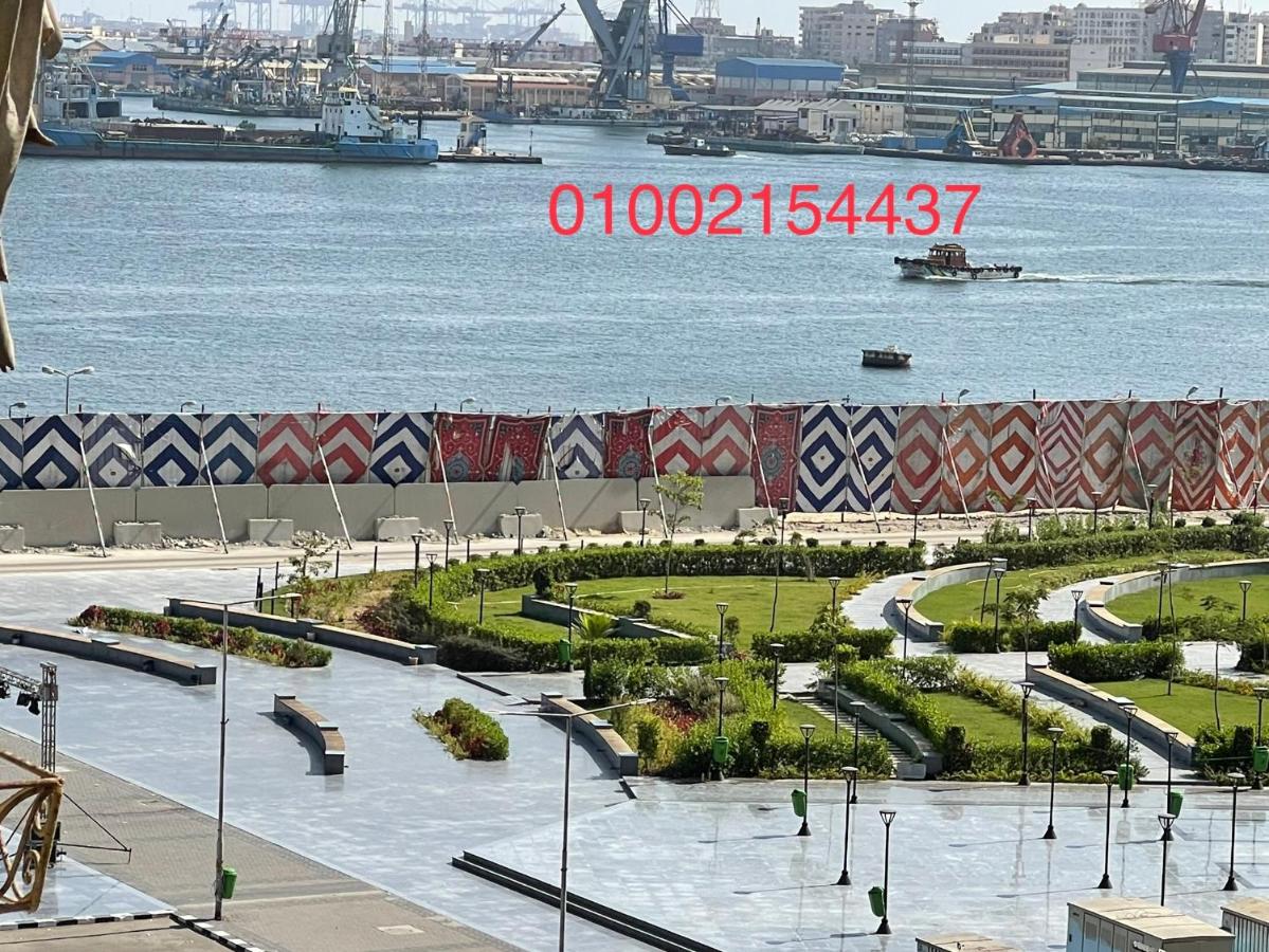 شقة 714سوبر 3 غرف مطله علي قناة السويس بورسعيد - Bed and Breakfast Port Said
