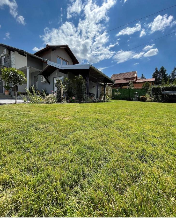 Residence Provence New - B&B Vrdnik