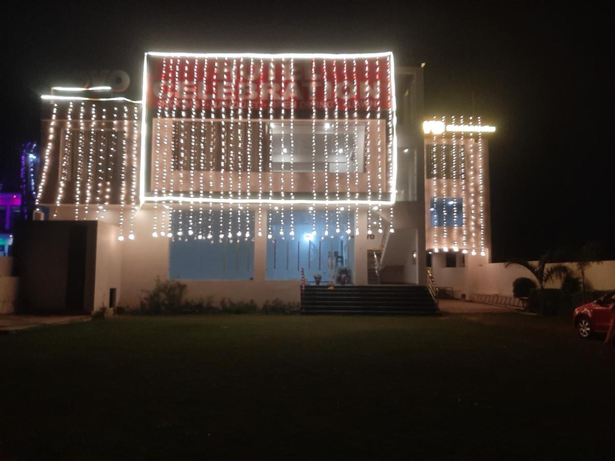 B&B Alwar - Hotel celebration - Bed and Breakfast Alwar