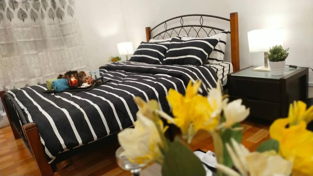 ISLAMIC HOMESTAY @ KUALA ROMPIN , PAHANG . - B&B