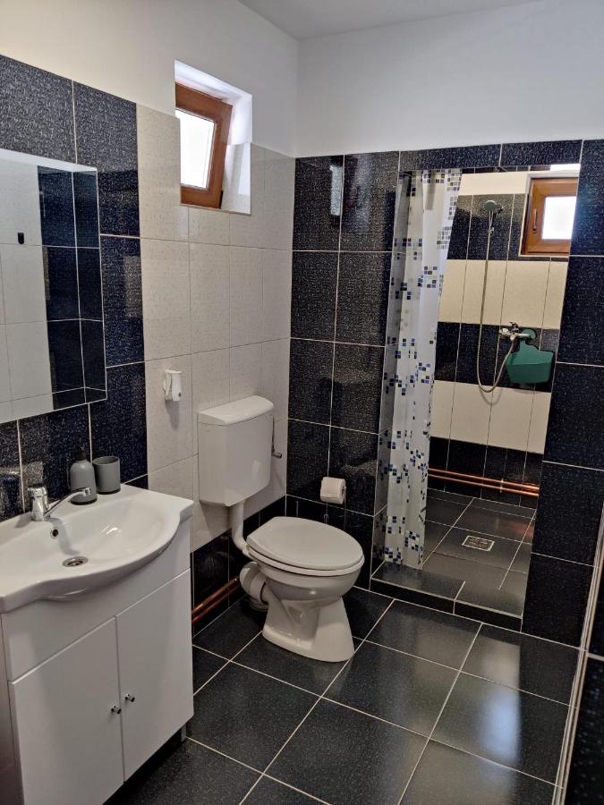 Deluxe Kamer (2 Volwassenen + 1 Kind)