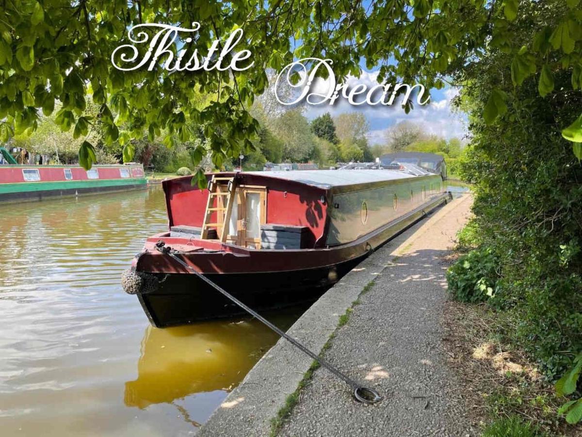 B&B Uxbridge - Luxury boat - The Thistle Dream - Bed and Breakfast Uxbridge