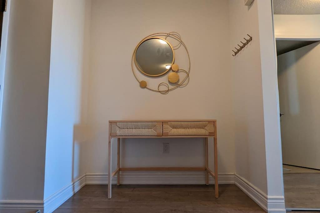 Lovely 2 Bed Condo in Downtown Toronto - Ferienwohnung Toronto