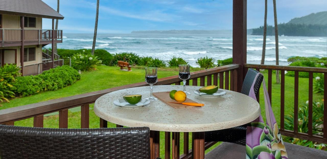 B&B Hanalei - Hanalei Colony Resort K4 - oceanfront views, steps to the sand, so romantic! - Bed and Breakfast Hanalei
