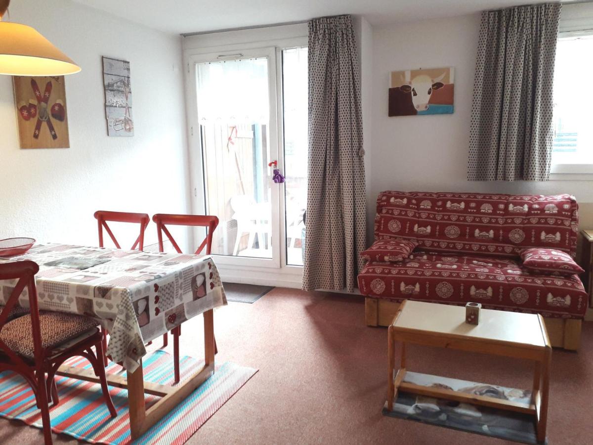 Studio cabine cosy au centre de Villard-de-Lans, 4 pers, balcon sud, proche commodités et navettes - FR-1-689-41 - B&B