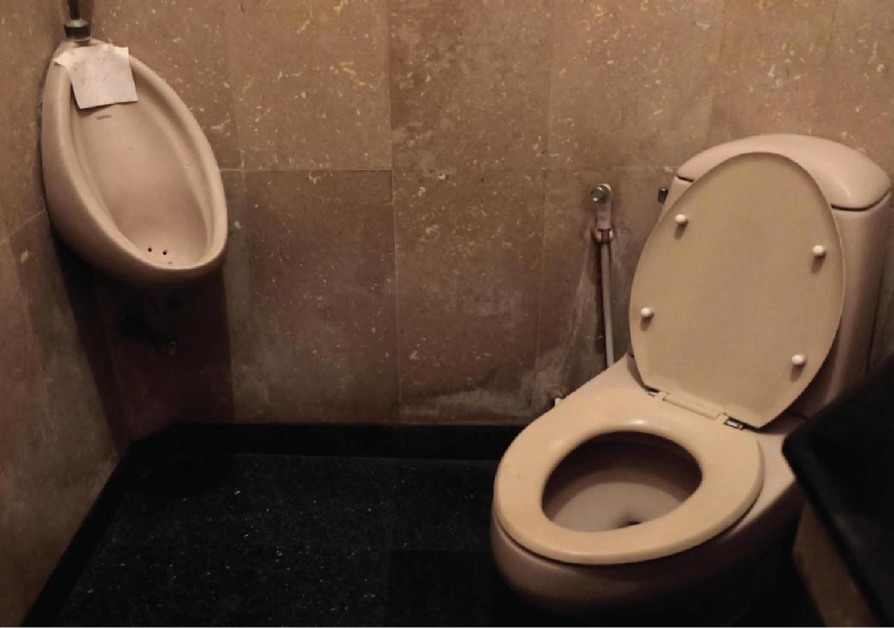 Single Room with Shared Bathroom