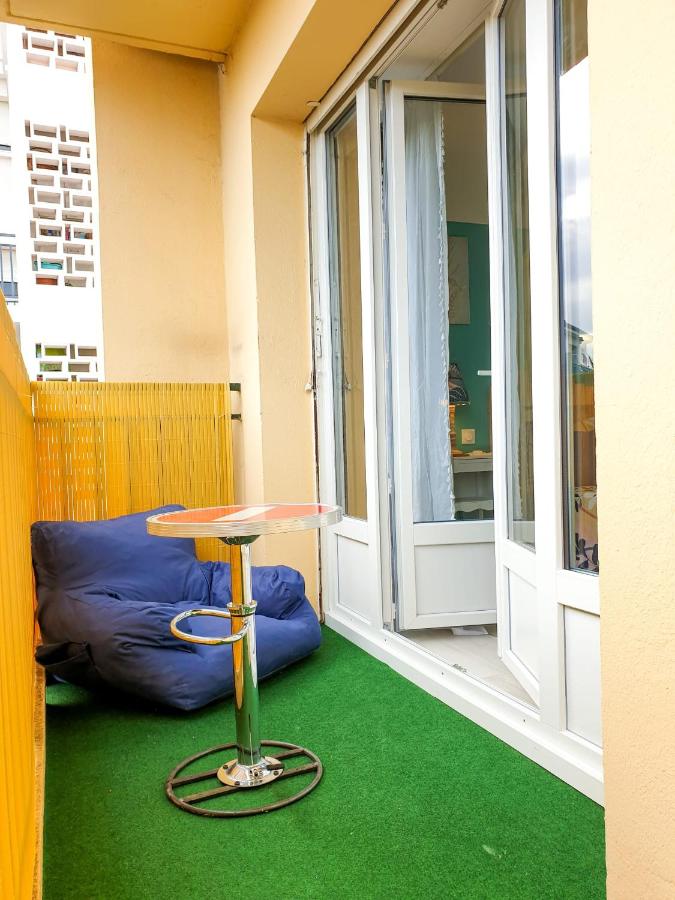 Cosy Summer - T3 - Parc des expositions - 2 Balcons & Stationnement gratuit - Chambres d'hôtes Pau