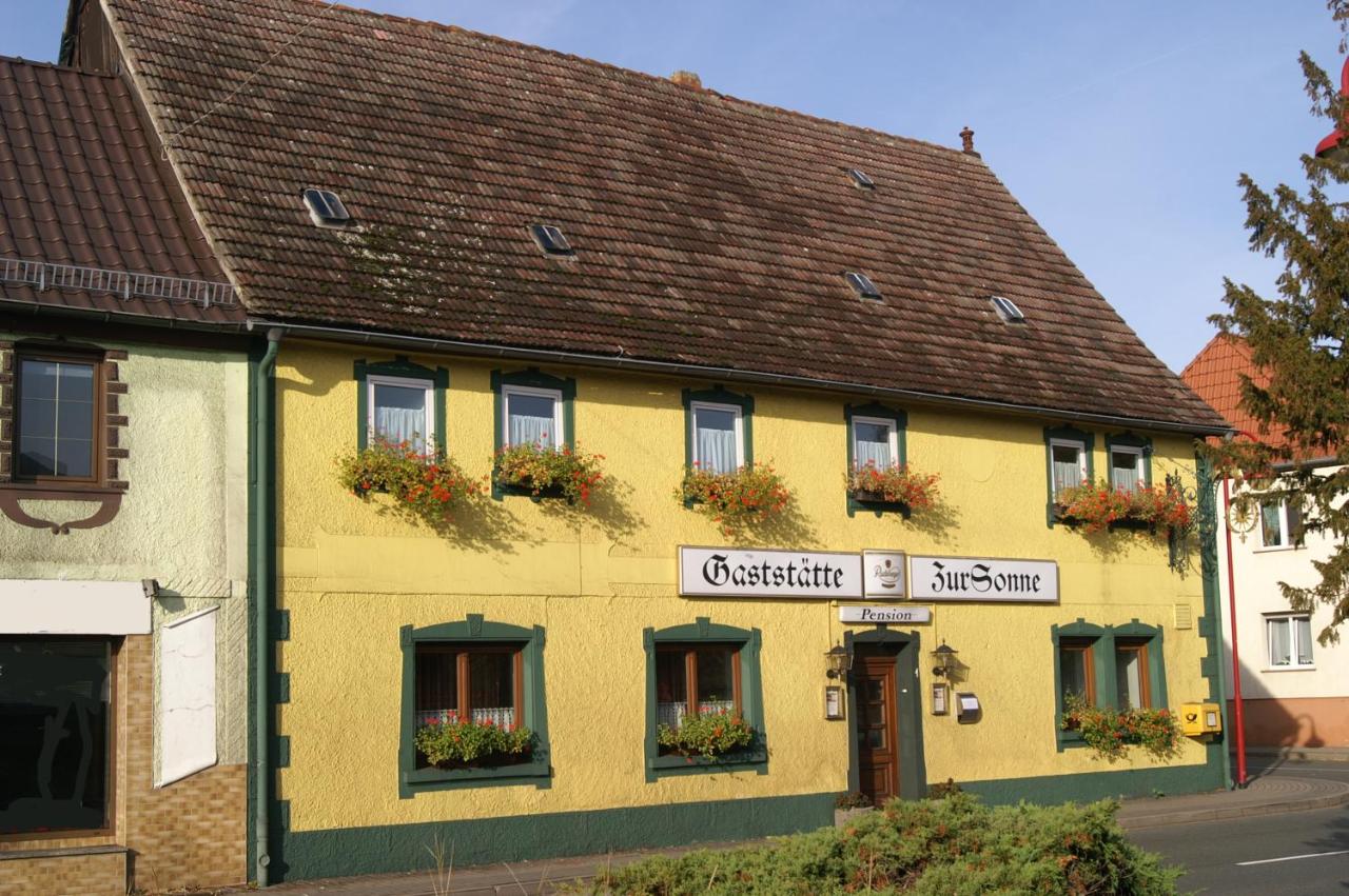 B&B Mansfeld - Pension Zur Sonne - Bed and Breakfast Mansfeld