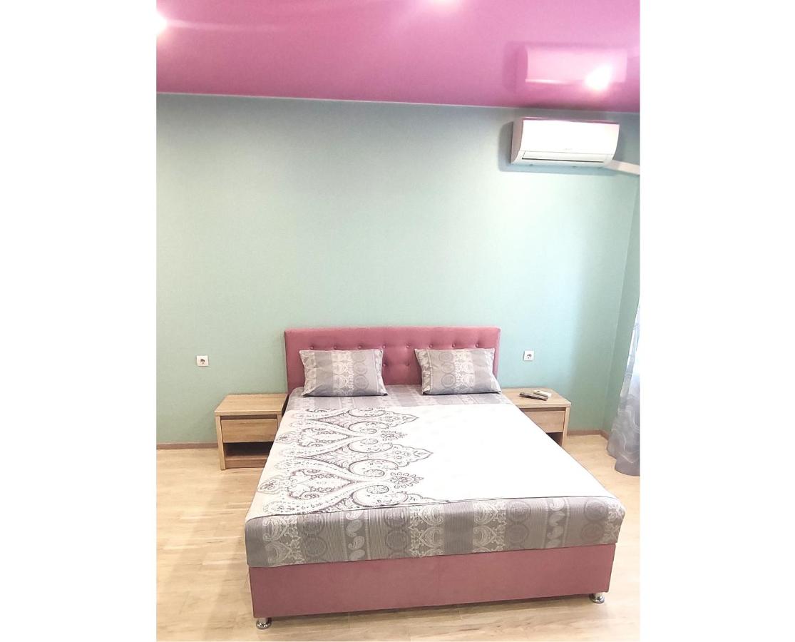 Cozy apartments near metro Poznyaki - Ferienwohnung