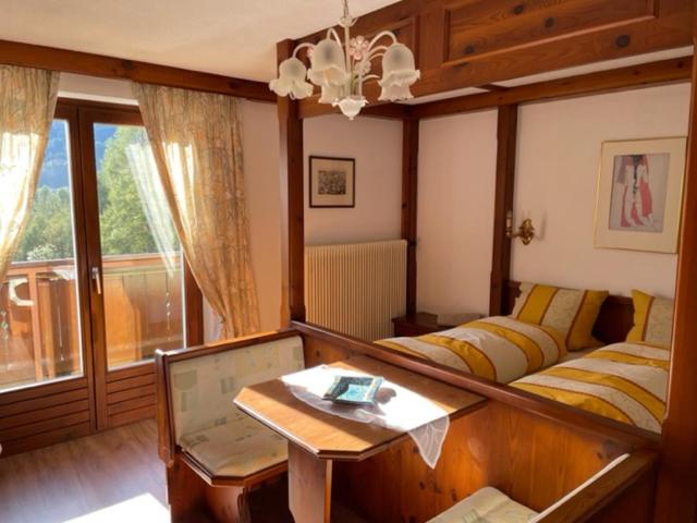 Apartment (2 Adults)