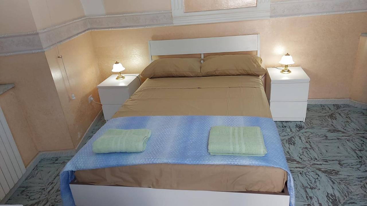 B&B Pompeya - BB Casa Pompei rooms apartments - Bed and Breakfast Pompeya