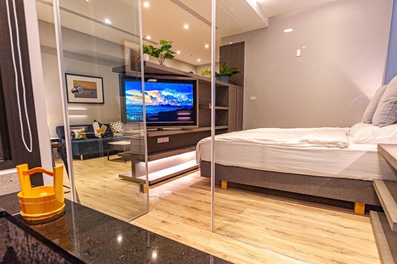 Double Room with Balcony and Sea View