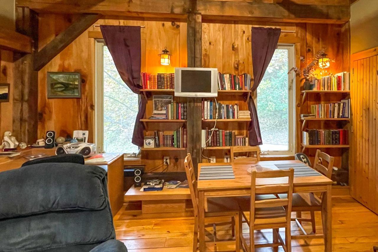 Pet-Friendly Leicester/Asheville Mtn View Escape - B&B Leicester