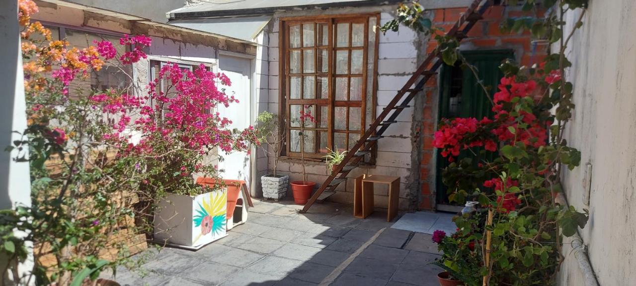 LA CASA DE CLAU - B&B Sarandí