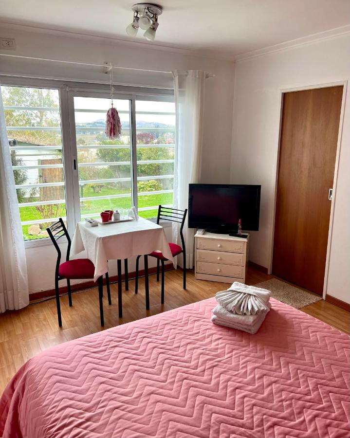 Habitación Hemerocallis - Hospedaje Lo De Juan y Mabel - B&B Tandil