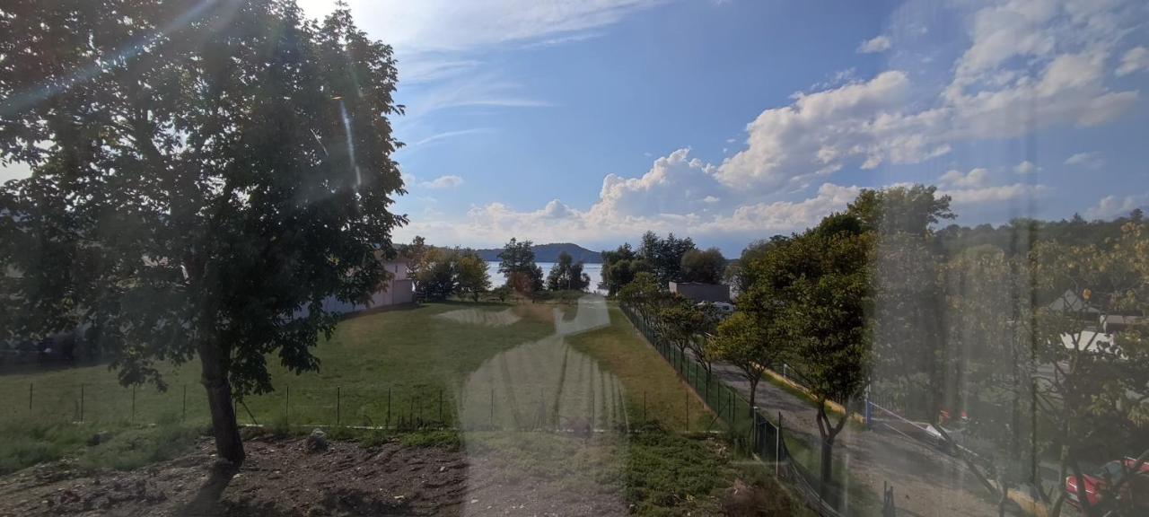 Camera King con Vista Lago