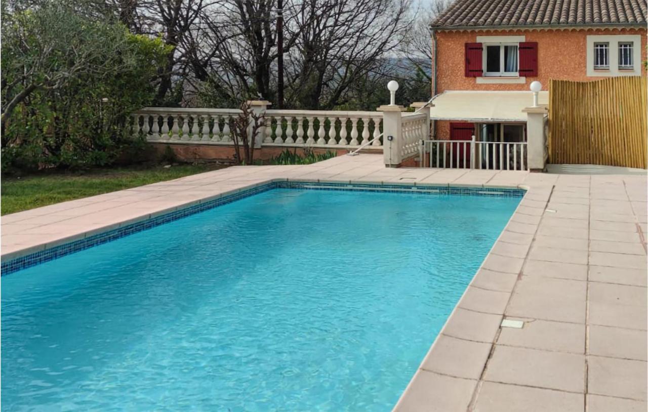 B&B Saint-Quentin-la-Poterie - Amazing Home In St-quentin-la-poterie With Outdoor Swimming Pool, 3 Bedrooms And Wifi - Bed and Breakfast Saint-Quentin-la-Poterie