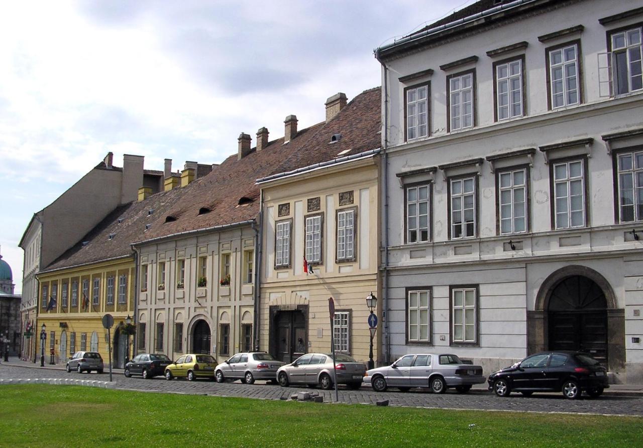 Premium Buda Castle Apartment - B&B