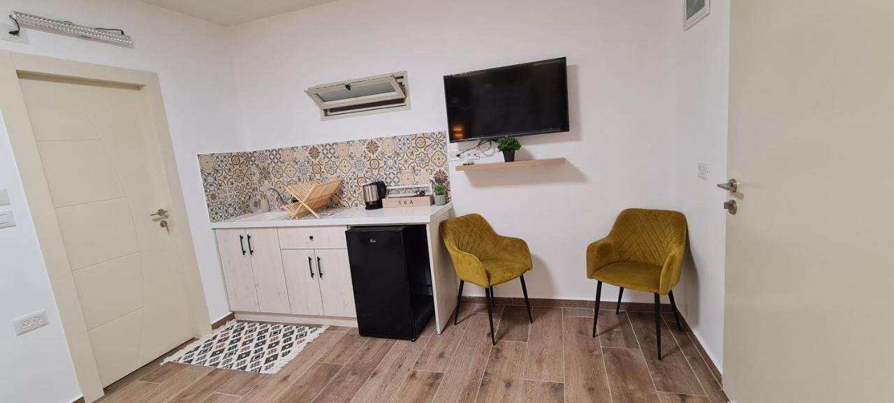 Classic Quadruple Room