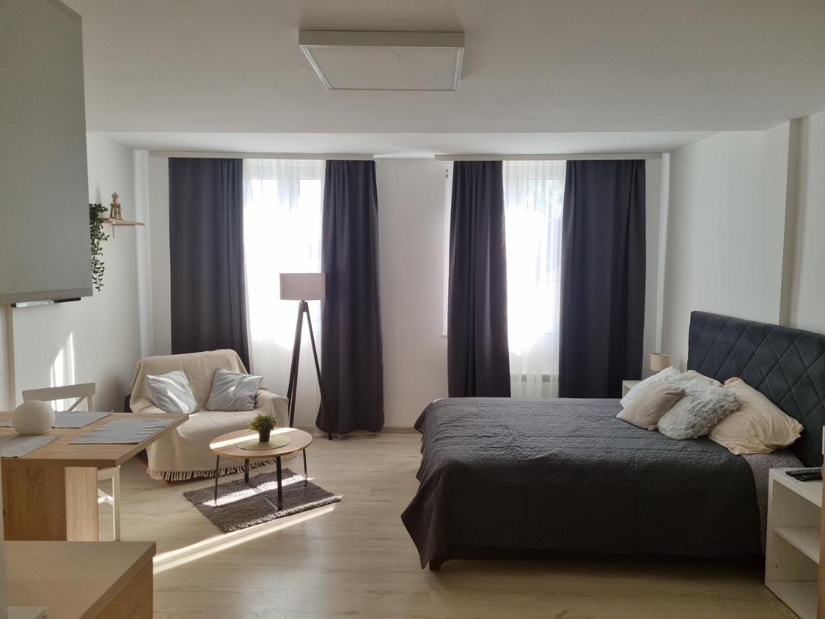 West in apartments - B&B Čačak