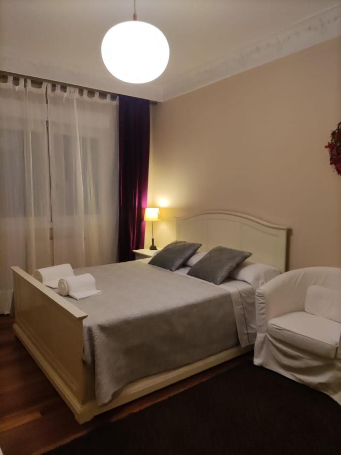 Standard Double Room with Shared Bathroom