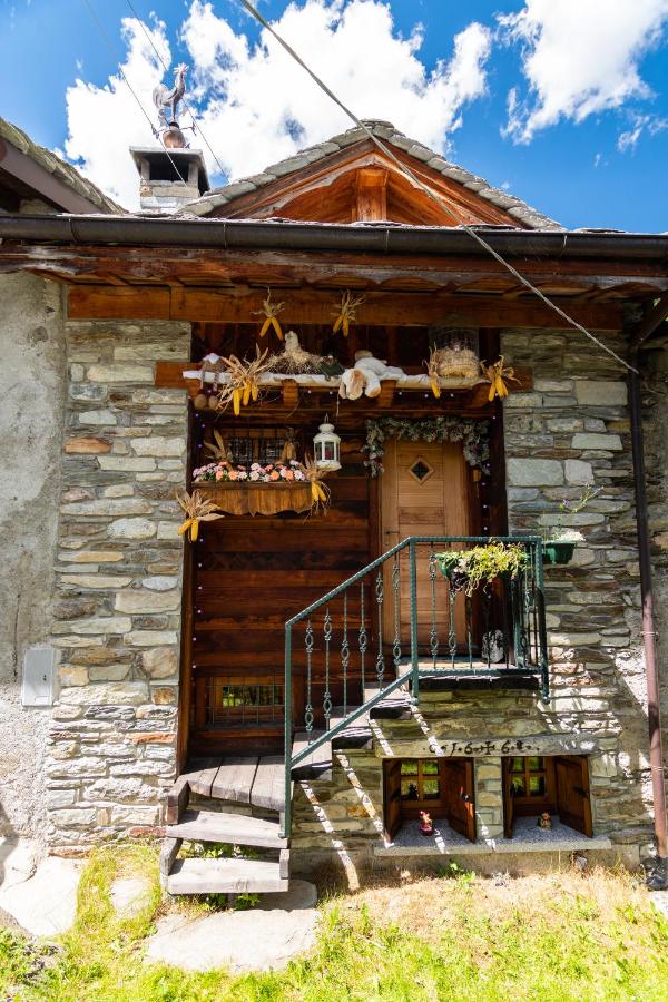 Baita delle Bambole - La Vista Apartments - Bed and Breakfast