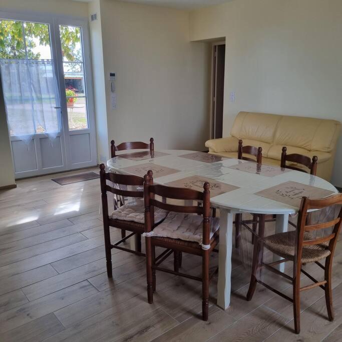 Ancienne ferme rénovée - B&B Nueil-sous-Faye