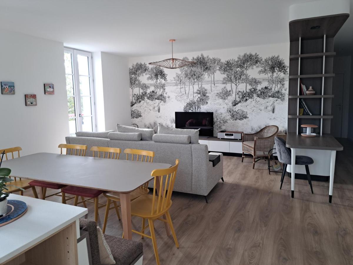 B&B Hendaye - Superbe appartement T3 au centre plage .Parking - Bed and Breakfast Hendaye