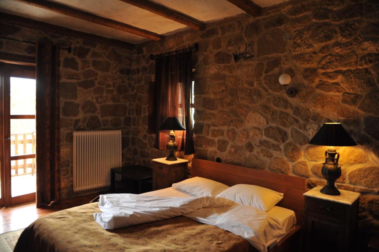 Deluxe Zimmer mit Kingsize-Bett