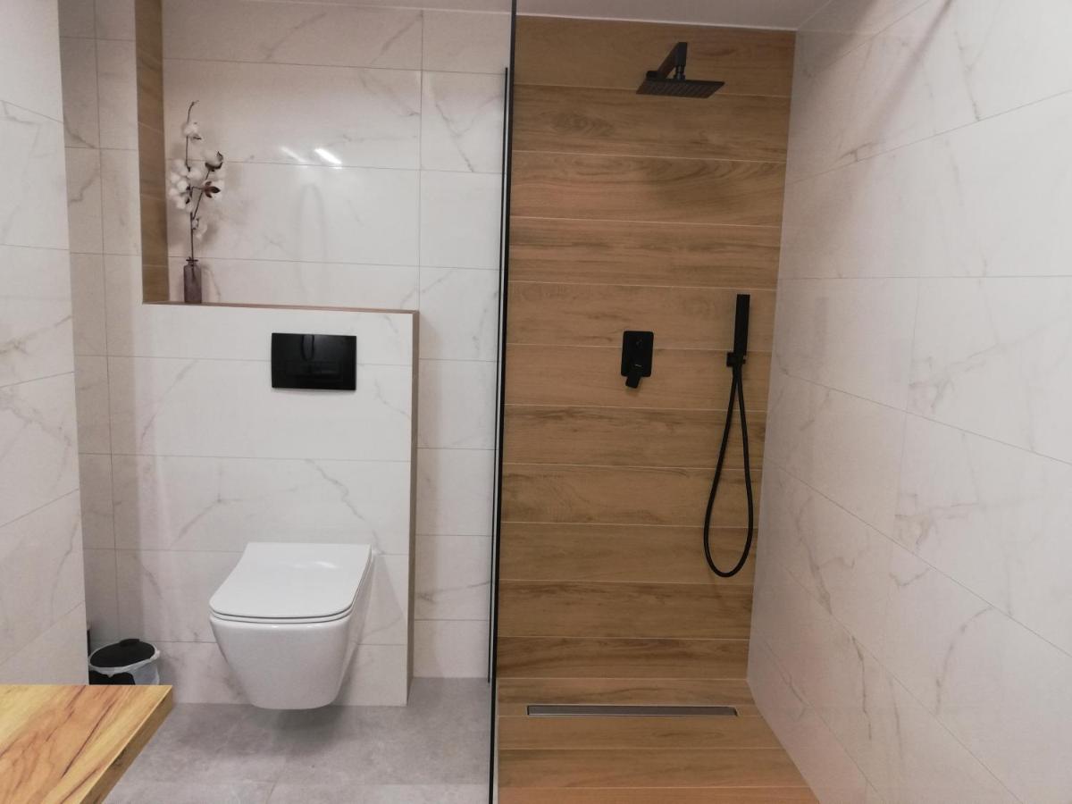 Apartament Grapa 29 K3 na terenie Sun & Snow Białka Tatrzańska - Chambres d'hôtes Białka Tatrzańska