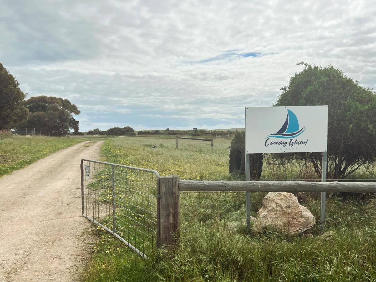 Coorong Island Retreat - Farm Stay at Pet Friendly Property - Chambres d'hôtes Meningie