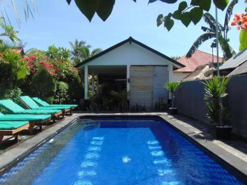 B&B Gili Air - Sister Bungalow 2 - Bed and Breakfast Gili Air