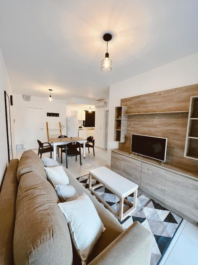 HOUM alojamientos, NORTH GREEN - Bed and Breakfast Villa Allende