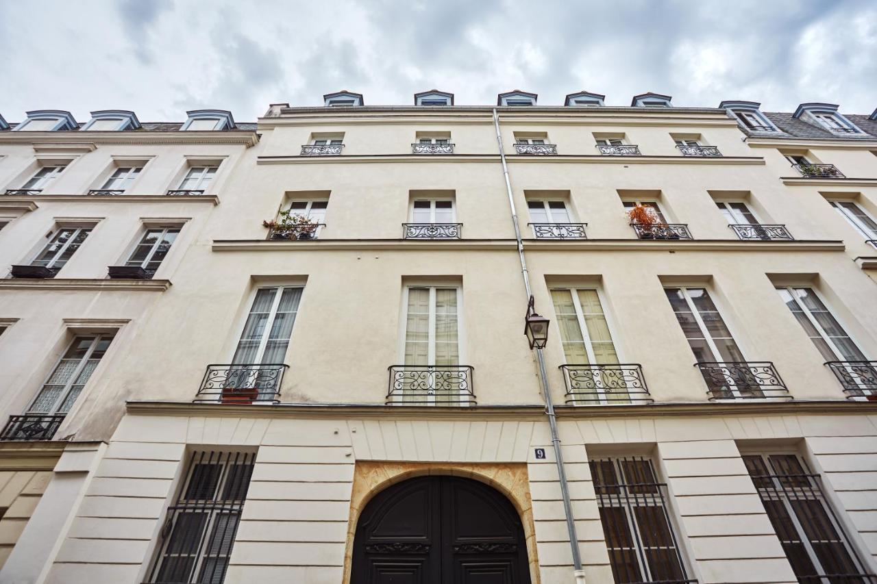 Residence Le Marais by Studio prestige - Bed and Breakfast Parijs